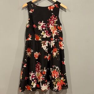 *GENTLY WORN* LOFT Size 6 Black Sleeveless Floral Midi Dress